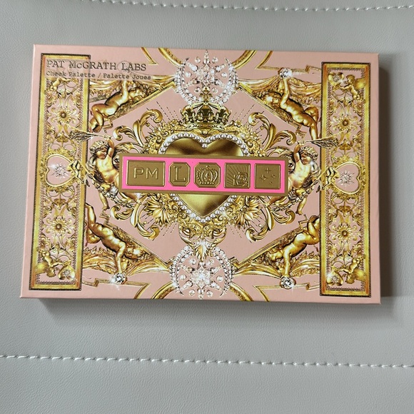 Pat McGrath NUDE VENUS Divine Blush + Glow Cheek Palette LE - Picture 3 of 4